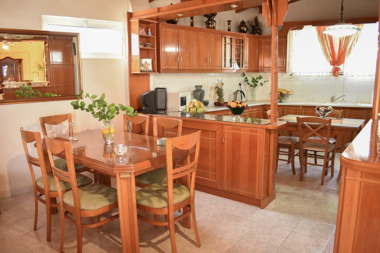 Mayra Apartment Литакия Экстерьер фото